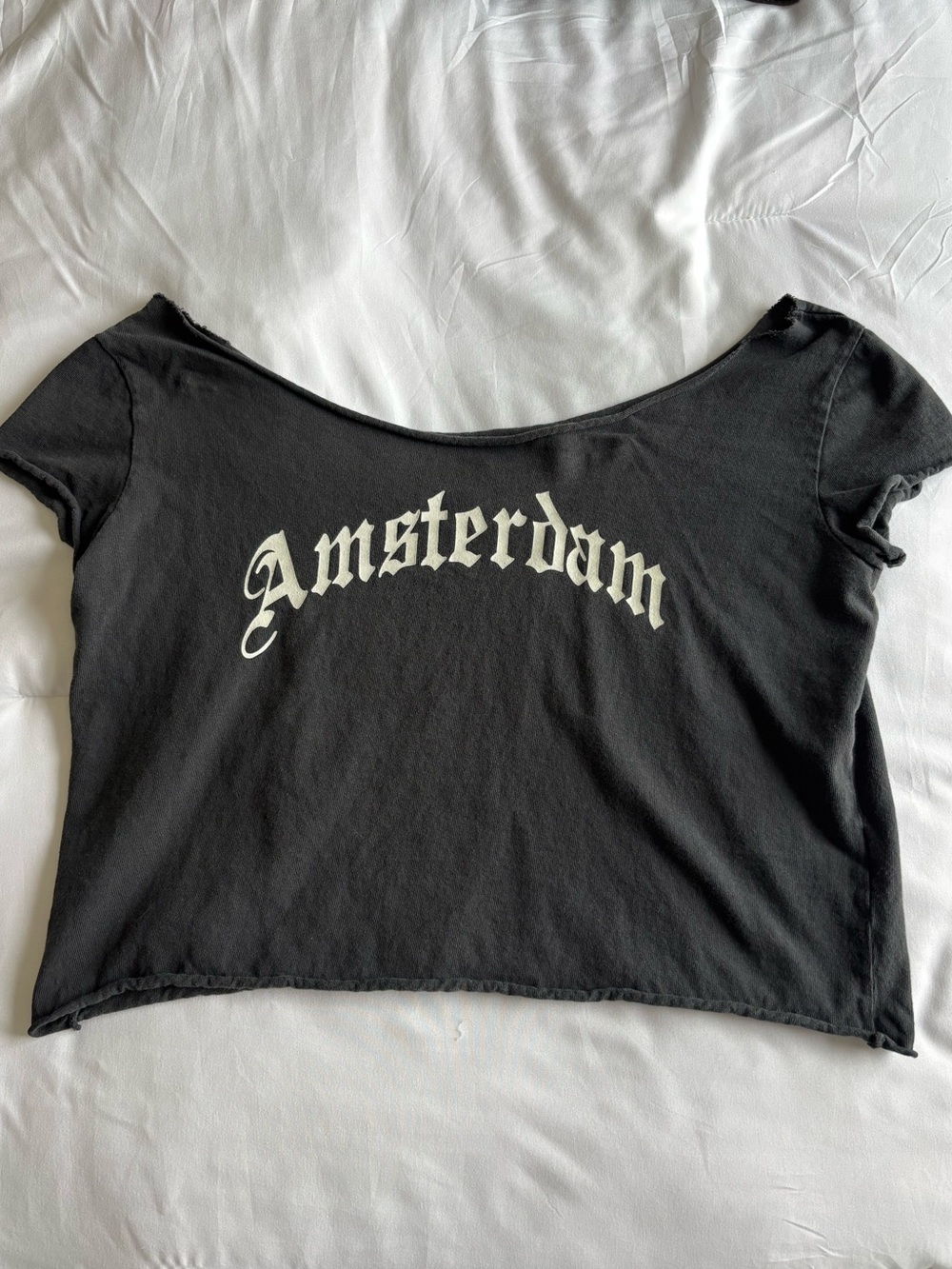 Brandy melville graphic tee shirt